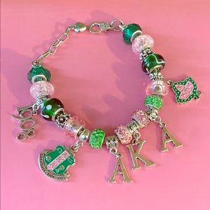 Alpha Kappa Alpha Charm Bracelet